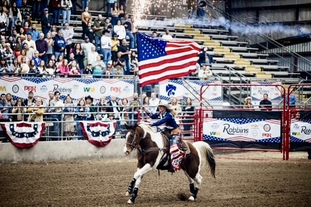 Humble Rodeo, Love on Main: 5 Lake Houston-area events to attend this weekend, Feb. 6-9