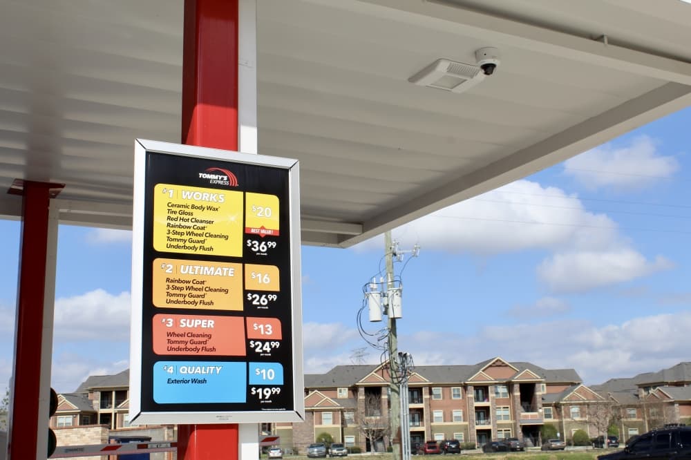 Tommy's Express car wash packages range from $10-$20 for a one-time wash, and monthly packages are also available. (Jovanna Aguilar/Community Impact)