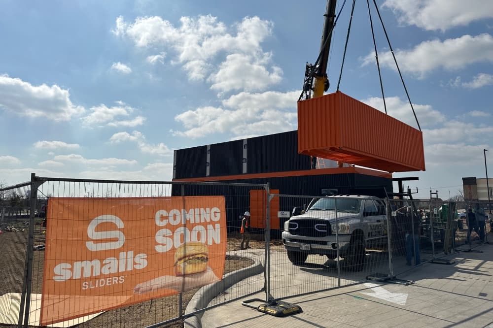 Smalls Sliders moves toward 2025 opening of new McKinney location