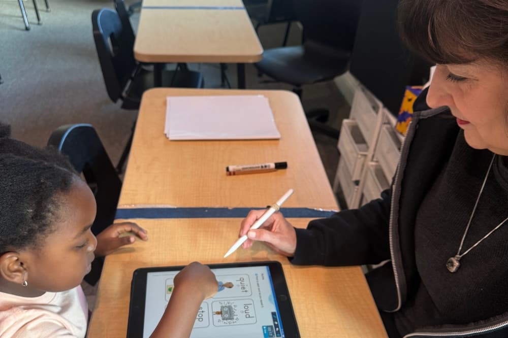 Kids being tutored