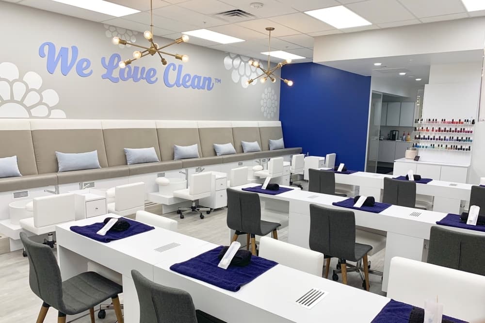 Frenchies Modern Nail Care Lakeway salon area 