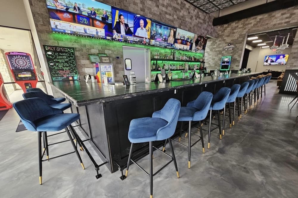 bar