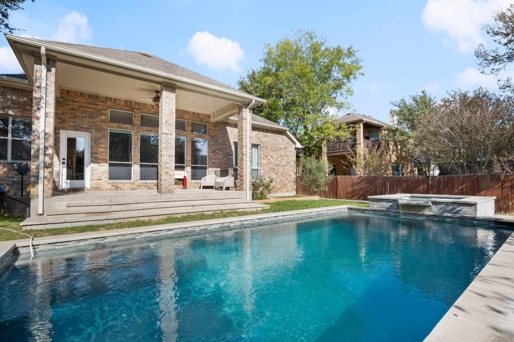 Southwest Austin, Dripping Springs January median home prices slightly increased year over year