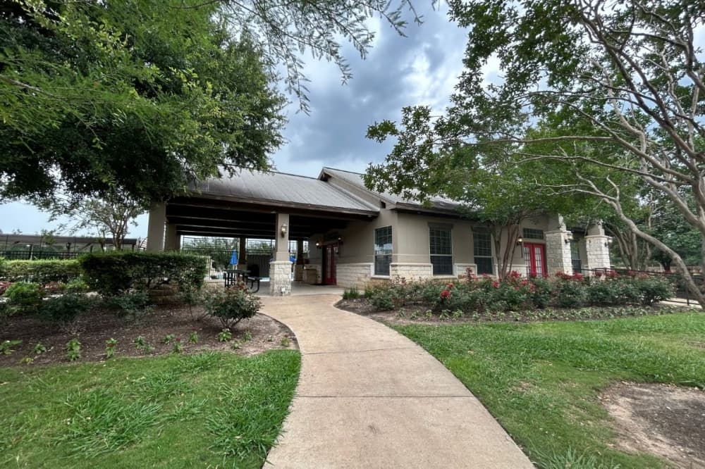 Round Rock approves updated landscaping guidelines