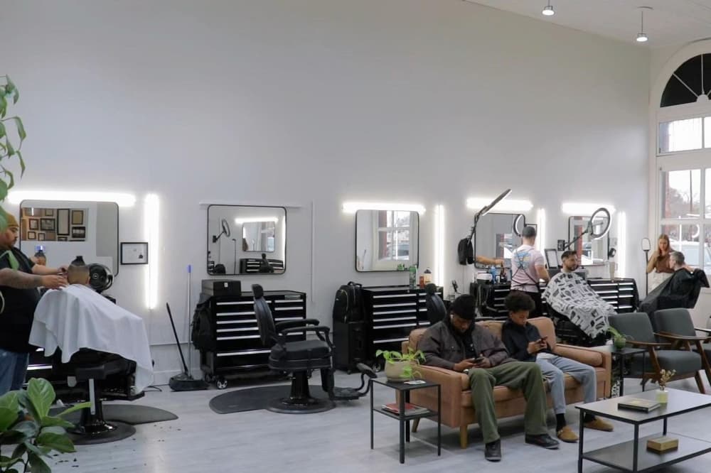 Merge Barbershop offers cuts in downtown Hutto