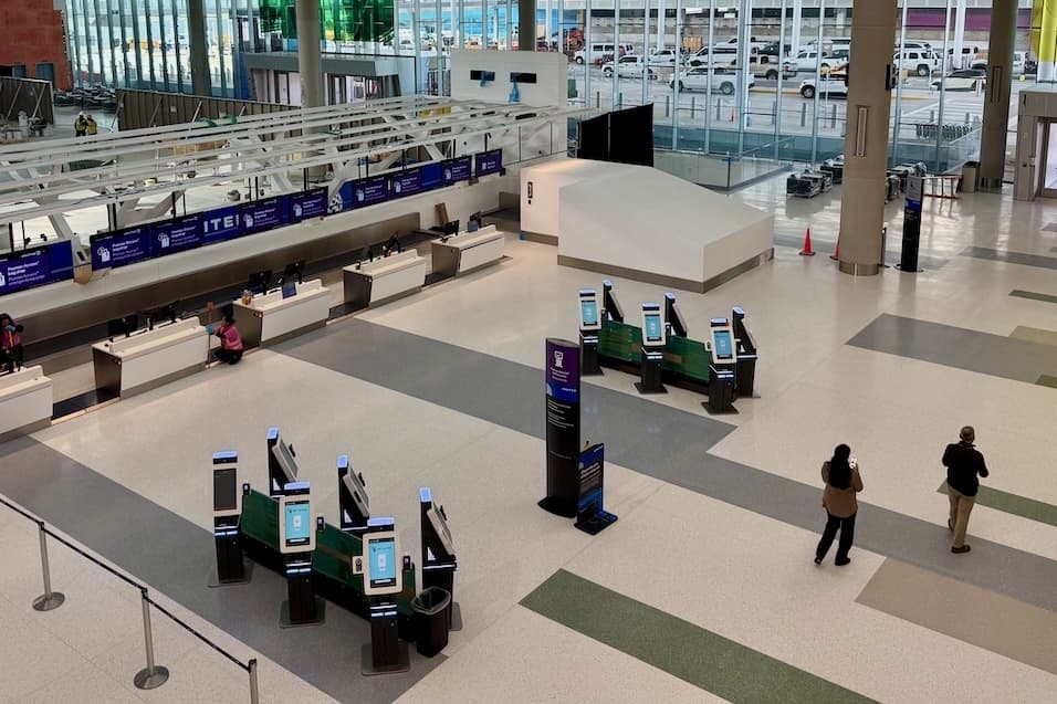 IAH's new ticketing lobby expected to ease check-in times, reduce congestion