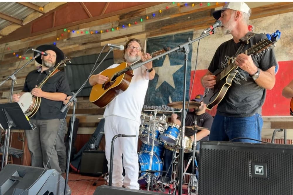 Free music festival celebrates Texas, benefits Bastrop Live Music Foundation