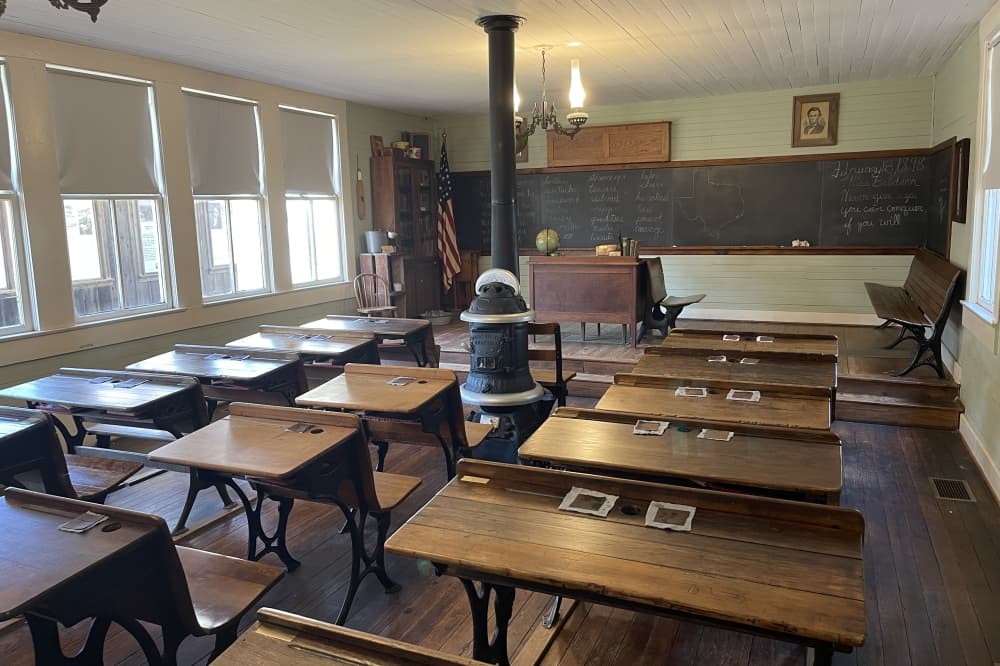 League City's schoolhouse offers chance to step back into history