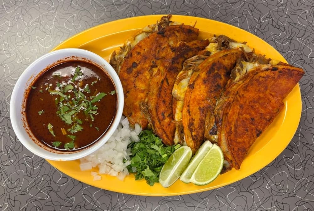 La Quesadilla Sabrosa Y Mas now serving Mexican, Salvadoran cuisine in Porter
