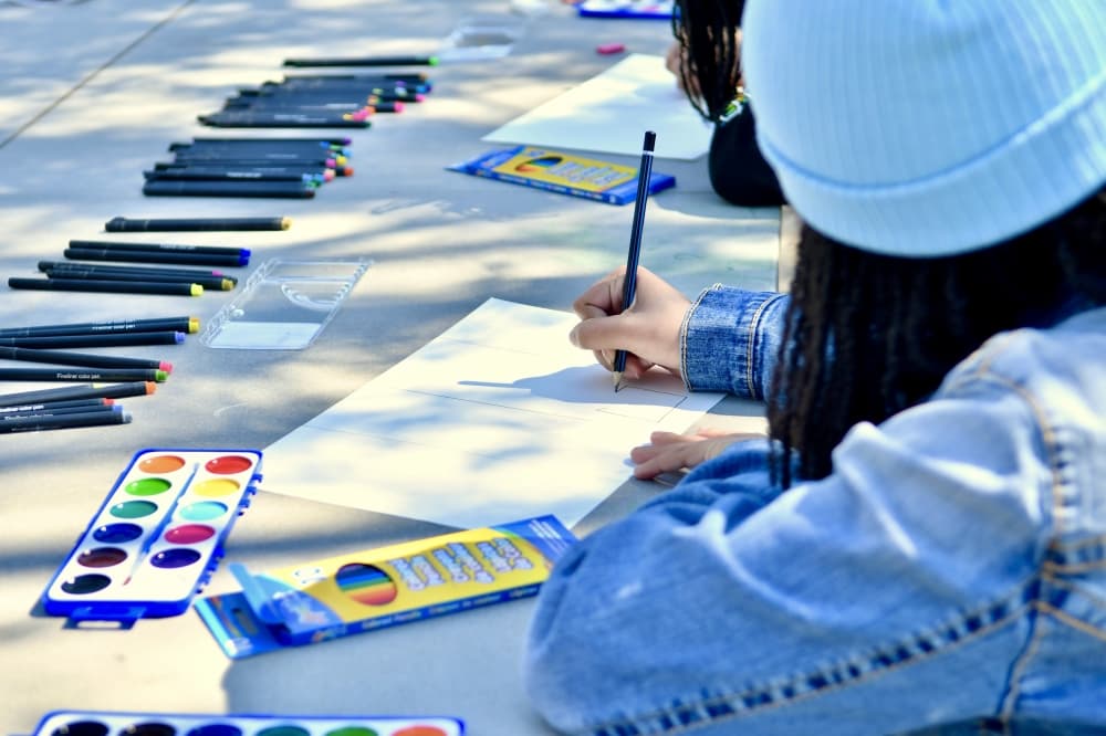 kid drawing