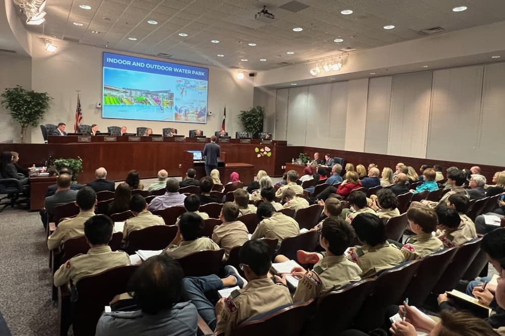 Allen City Council chambers full of people