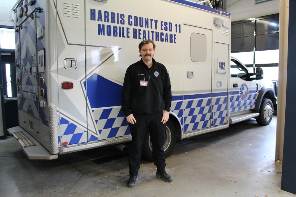 How Houston-area emergency services departments are helping train Alaska’s future paramedics