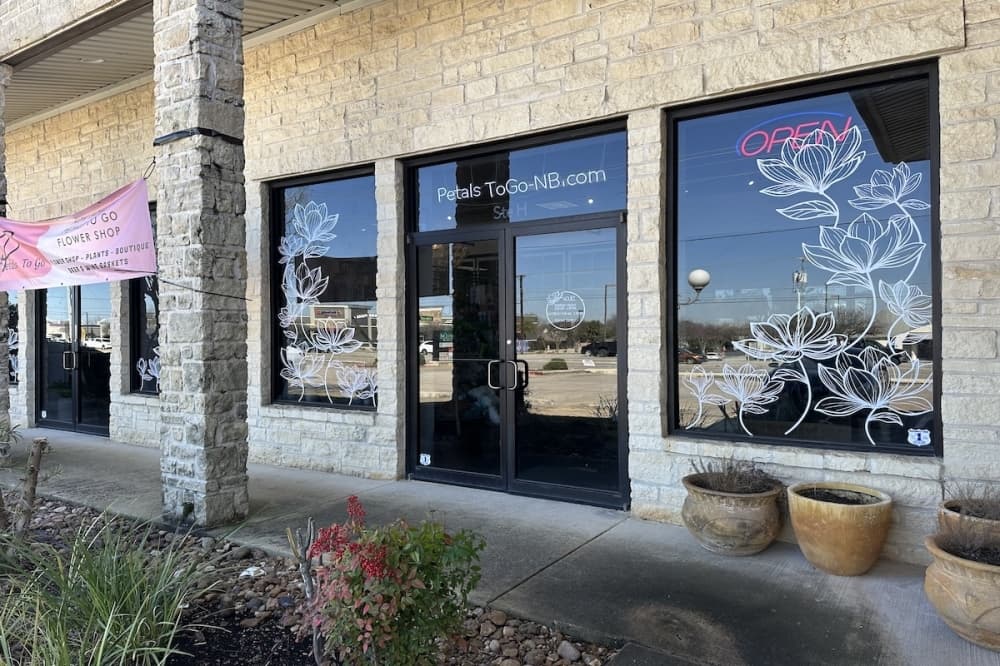 Locally-owned Petals to Go relocates in New Braunfels