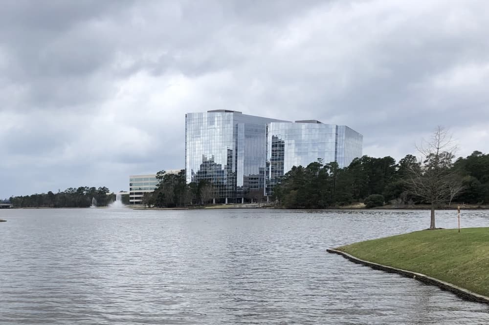See commercial leasing trends, rental rates in The Woodlands area for July