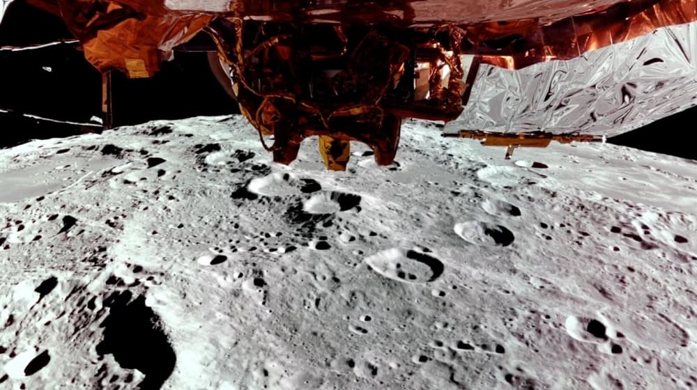 Firefly Aerospace becomes first commercial company to successfully land on the moon