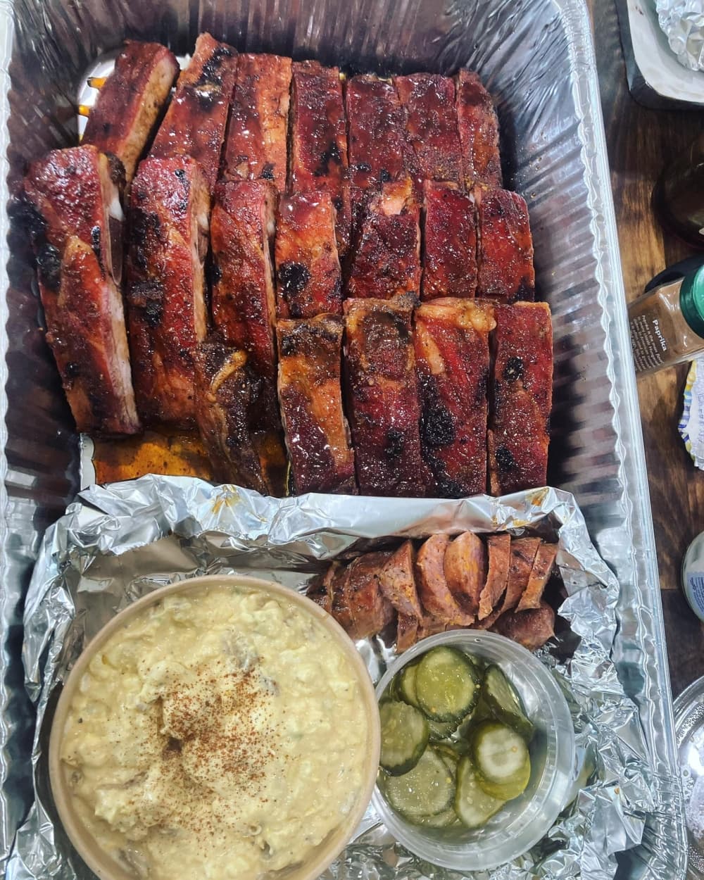 An image of the ribs. 