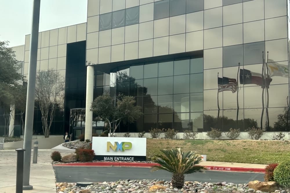 Chipmaker NXP ends Austin economic deal and $290M plans, seeks new state project funding