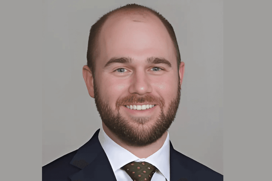 Edward Jones’ financial advisor Clark Pantel offers tailored financial planning in New Braunfels
