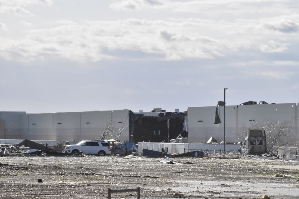 Lewisville Benjamin Moore distribution facility receives damage from storms