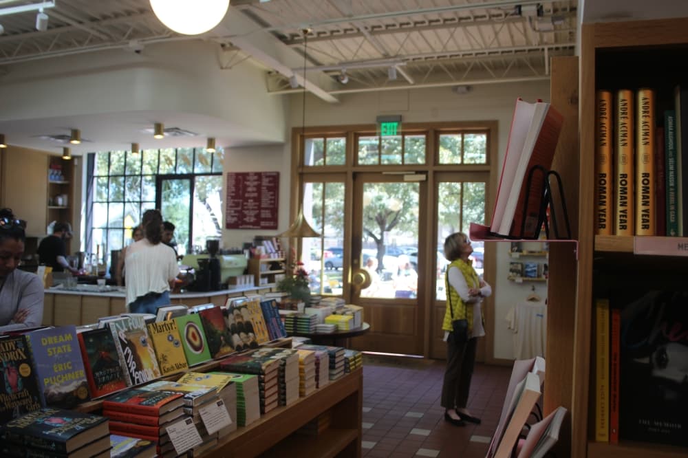 First Light Bookshop brings coffee, community to Hyde Park