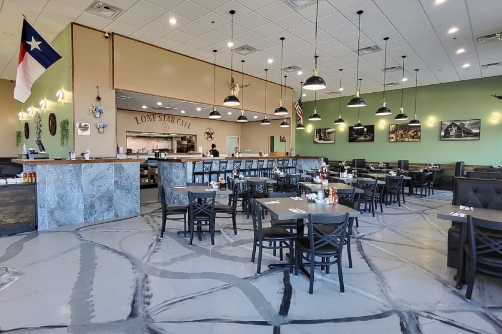 Lone Star Cafe now open in Keller's Center Stage development