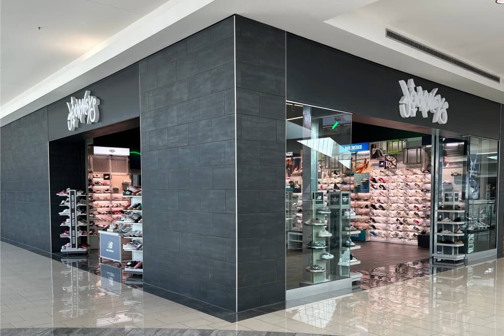 Journeys remodels, reopens in Stonebriar Centre in Frisco