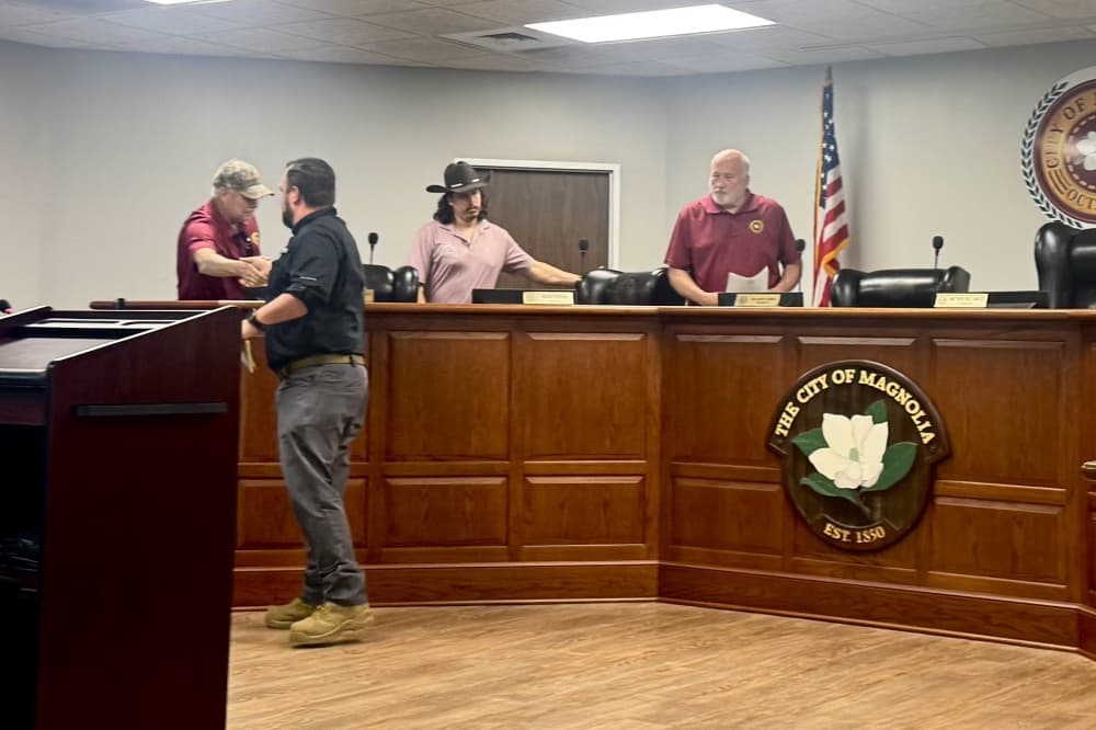 Magnolia City Council terminates interim city administrator, approves hiring firm