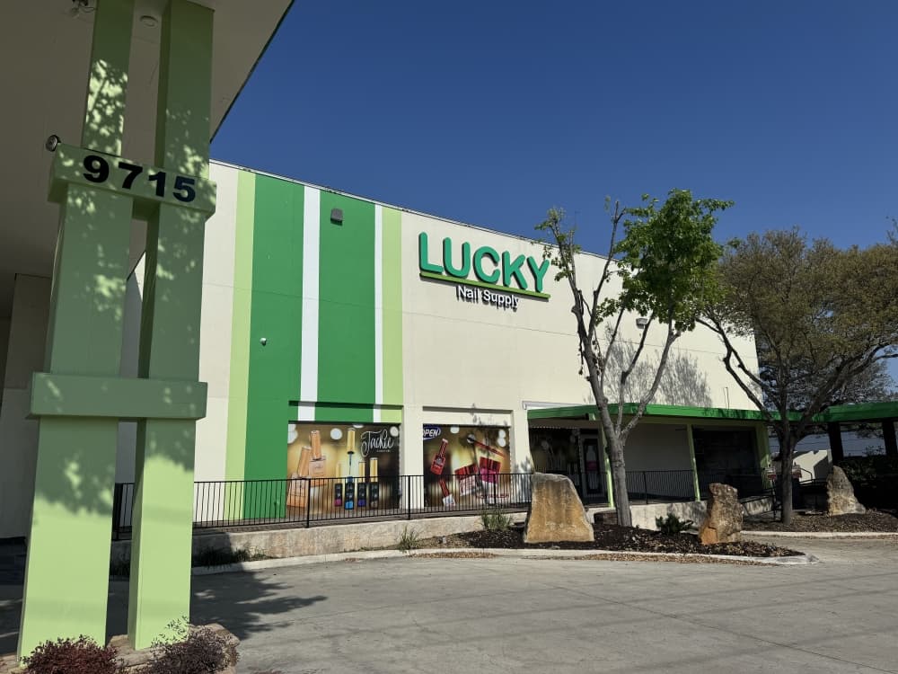 Lucky Nail Supply held a soft opening on Jan. 26. (Parks Kugle/Community Impact) 