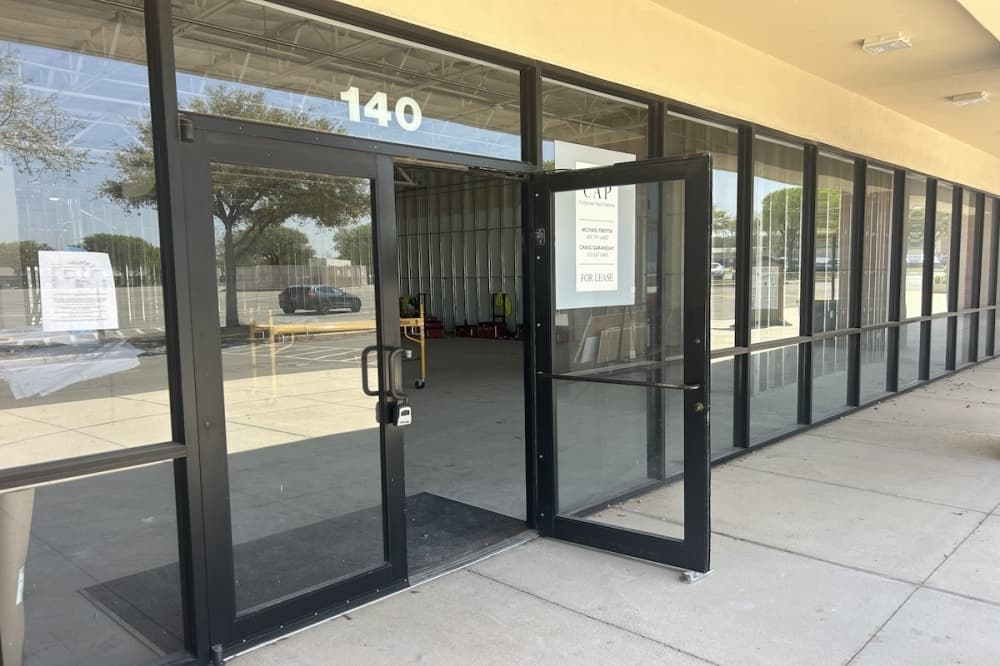 DXL clothing store coming soon to Selma