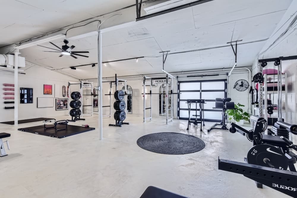 Women's private personal training studio now open in South Austin