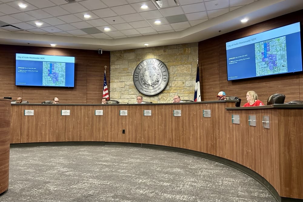 Proposed warehouse facility requests Hutto wastewater services