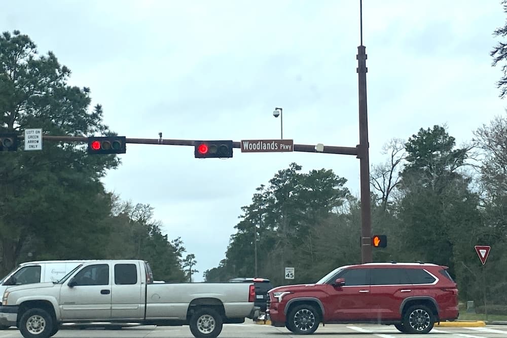 Lane closures planned April 2-3 for signal work on Woodlands Parkway