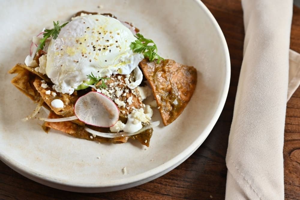 Melrose bar in Montrose to debut all-day brunch service in April