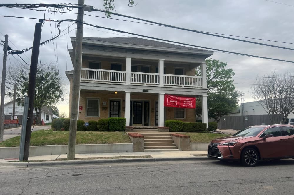 Mike’s Off The Square relocates in downtown McKinney