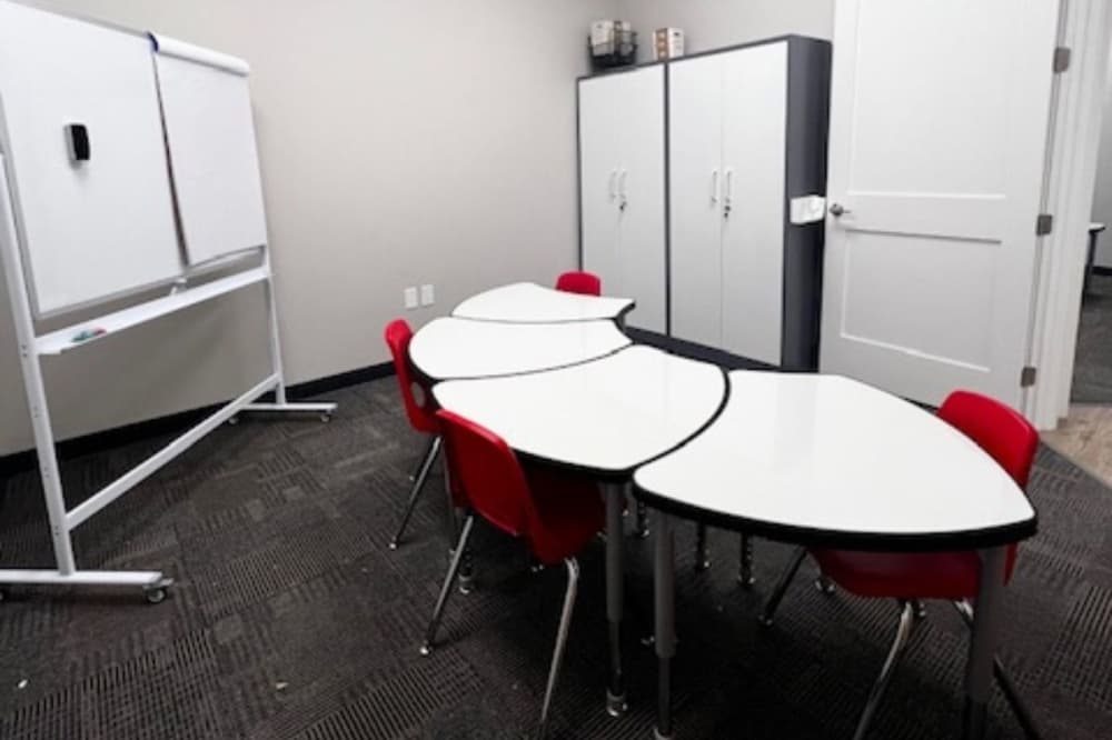 FLIGHT! Journey 2 Excellence bringing tutoring, pediatric speech therapy to Conroe