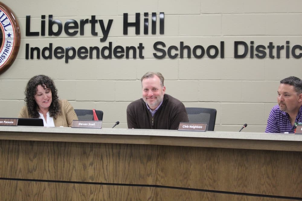 Liberty Hill ISD Superintendent Steven Snell resigns to become Williamson County Judge