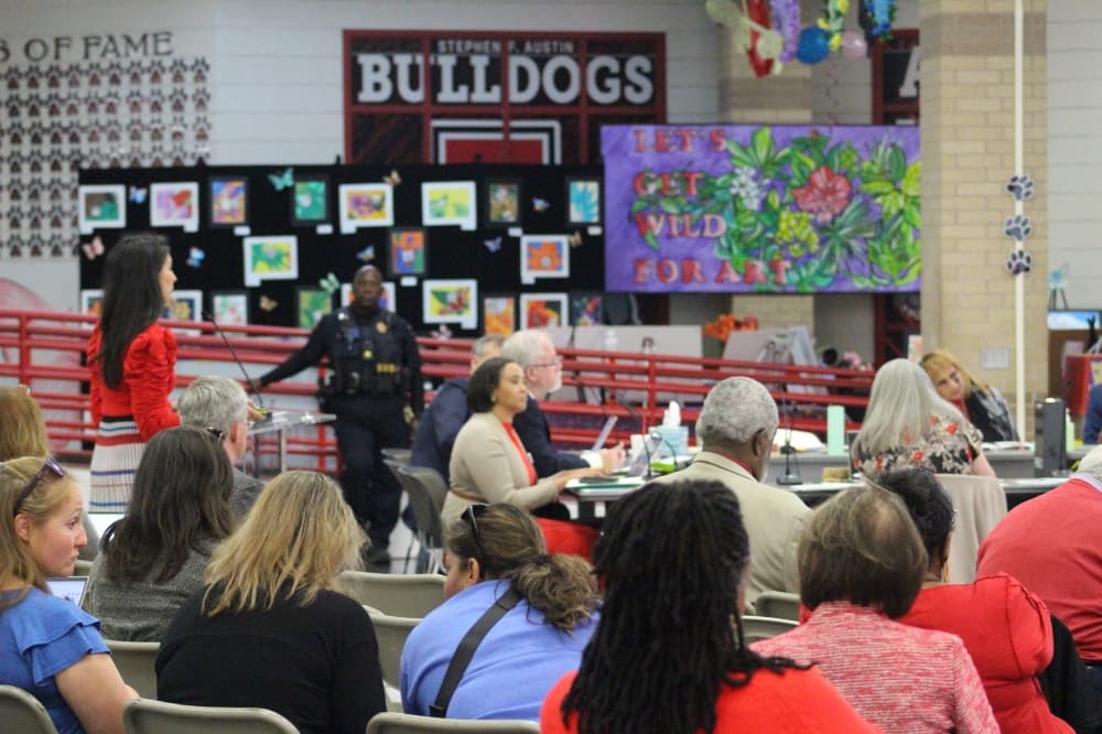 Fort Bend ISD trustees OK rezoning ahead of Ferndell Henry Elementary School opening