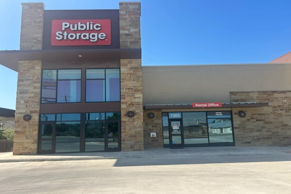 Public Storage expands in Live Oak