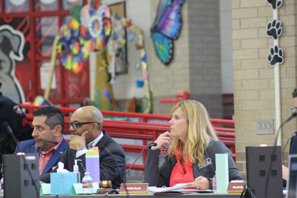 Fort Bend ISD to vote on gender identity restrictions for students