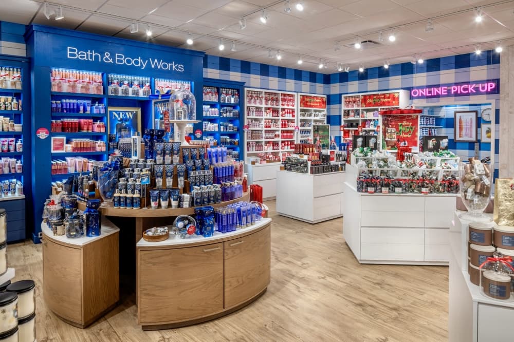 Bath & Body Works opens in Deerbrook Marketplace shopping center