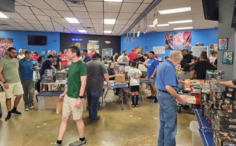 An image of attendees at a previous market. 
