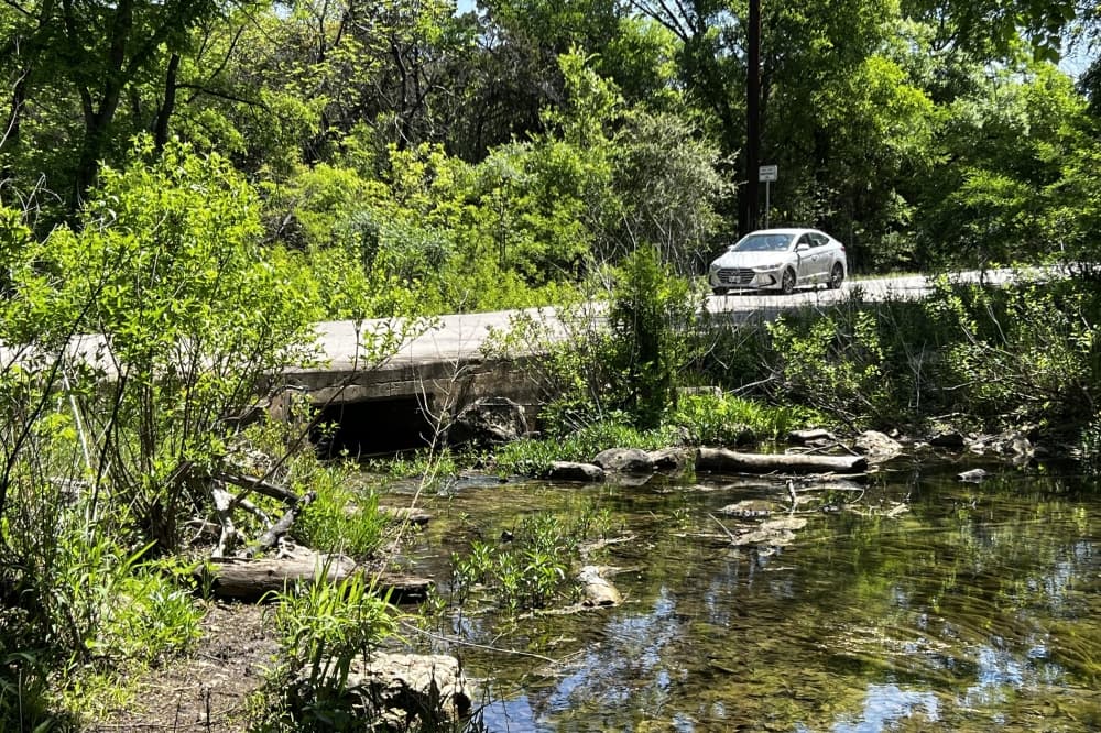 Preparations continue for new bridge along Spicewood Springs Road