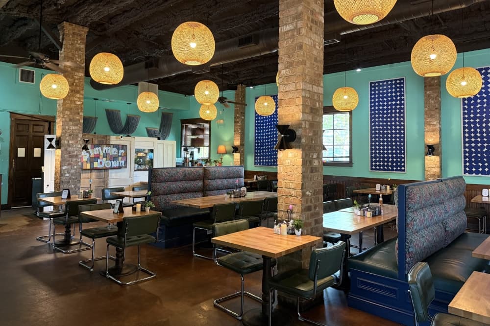 6 trending Central Texas stories: Simmer Down Cafe debuts new menu, NB's Wicked Bah Pizza to close, and more
