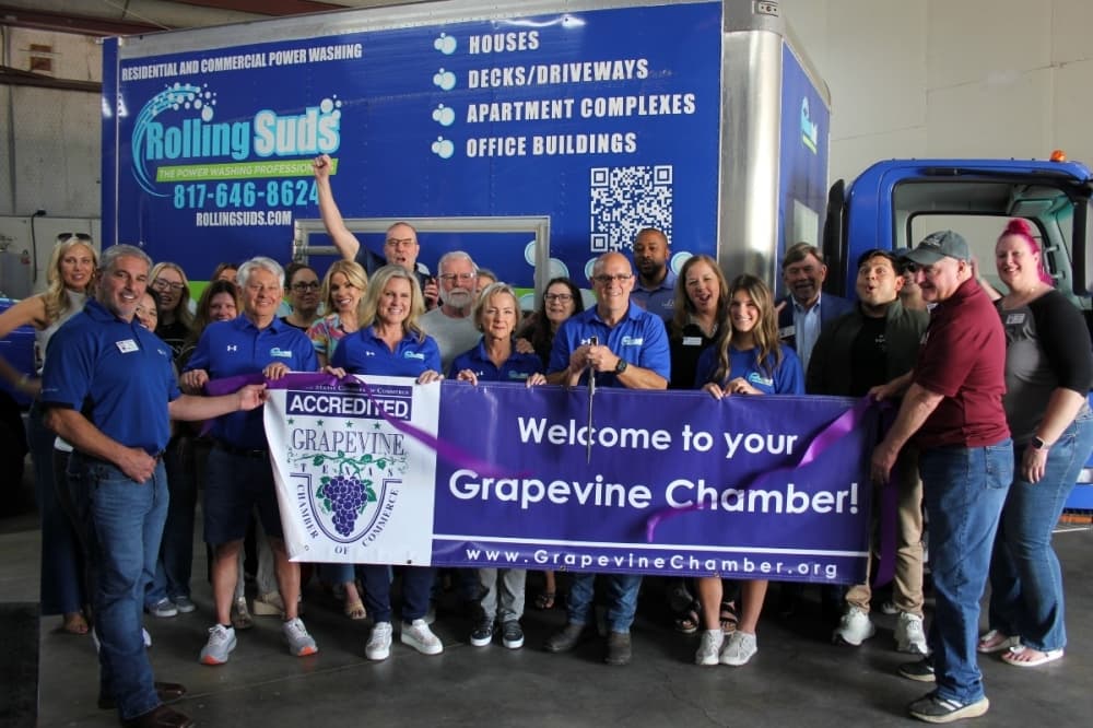 New owners take over Rolling Suds of Irving-Grapevine