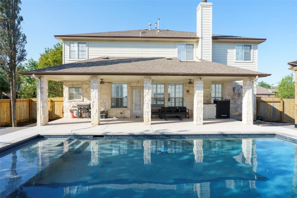 March median home prices drop year over year in Cedar Park