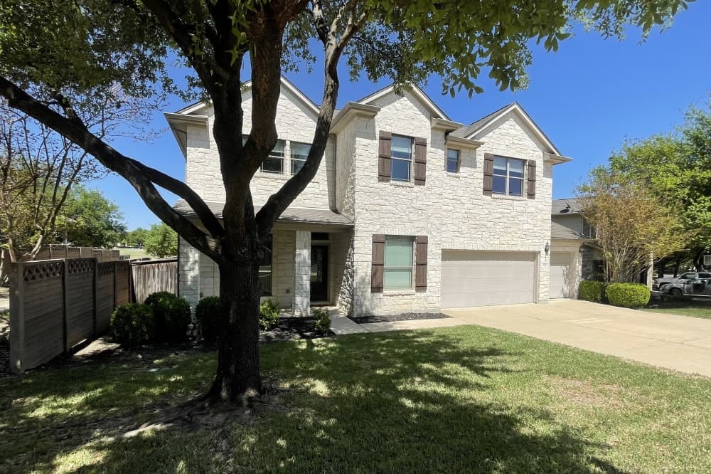 Round Rock home sales, prices drop in March