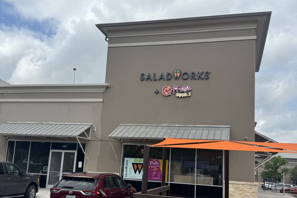 Saladworks to open Stone Oak location