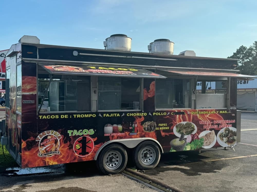 Taqueria La Indomable food truck now open in The Food Zone in Porter