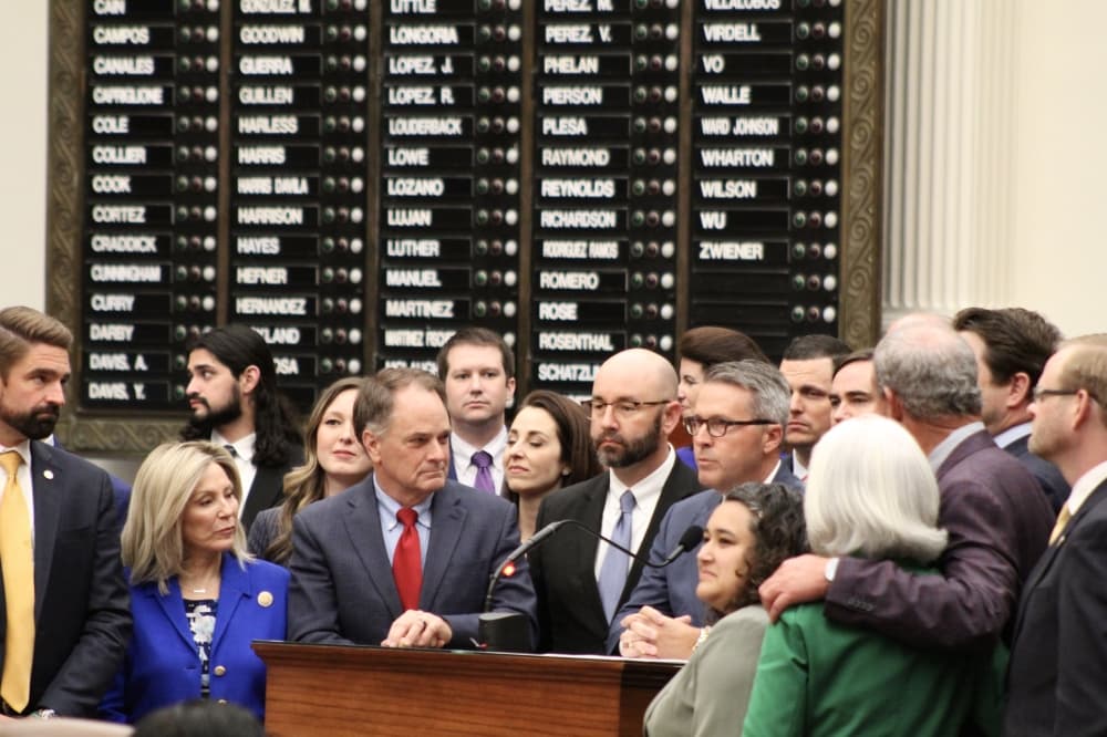 Texas House moves to create $1B education savings account program