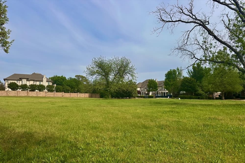 Colleyville City Council approves zoning request for climate-controlled luxury garages